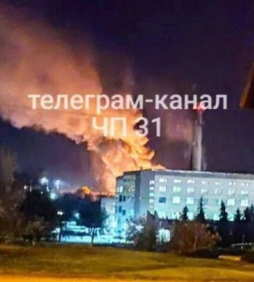 У Бєлгороді спалахнула сильна пожежа та чути вибухи (відео)