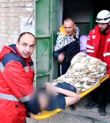 У лікарні помер хлопчик, якого дістали з-під завалів будинку у Миколаєві