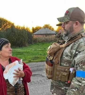 Маркович на танку, - колишнього главу Харківської ОДА Добкіна помітили у формі ЗСУ. ВІДЕО+ФОТОрепортаж