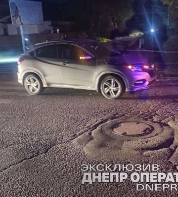 Постраждала жінка померла у лікарні: у Дніпрі шукають свідків ДТП на Мазепи