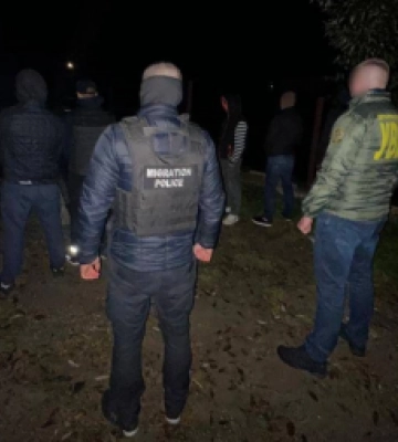 Організували незаконне переправлення чоловіків до Румунії – на Закарпатті викрито групу місцевих жителів