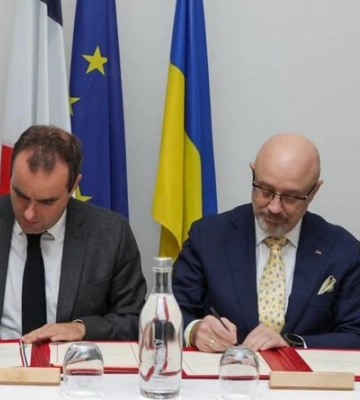 На 100 млн евро: Франция и Украина договорились о фонде для прямых закупок оружия