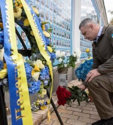 З 2014 року у війні проти російських загарбників загинуло 640 киян, - Кличко