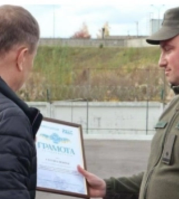 Нацгвардійцям у Вараші подякували за гідну службу