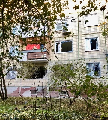 Війська РФ зранку знову вдарили по Нікополю, поранені троє людей — голова ОВА