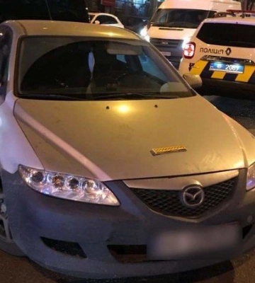 Намагалася уникнути відповідальності: у Луцьку спіймали п’яну водійку на «Мазді»