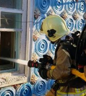 Врятували полтавця, який отруївся продуктами горіння