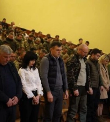 У Сваляві вшановували захисників і захисниць України