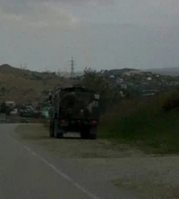 На въезде в Керчь зафиксировали колонну военной техники рф