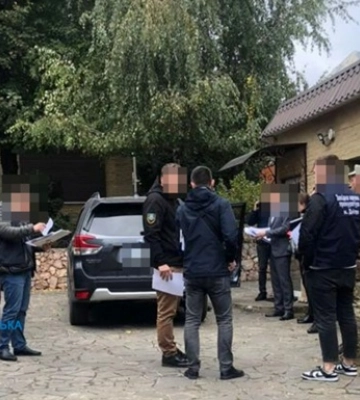 У Дніпрі співробітники ритуальної служби вимагали гроші за місця на кладовищах