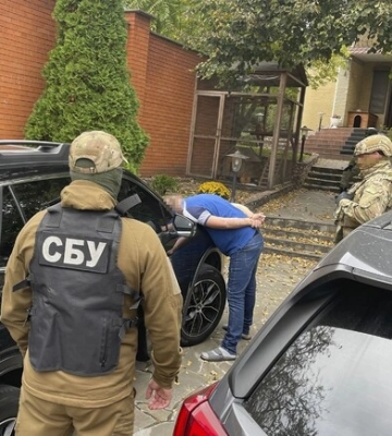 Требовали взятки за место на кладбище: СБУ разоблачила чиновников горсовета Днепра