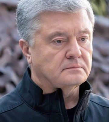 Порошенко закликав нового британського прем’єра Сунака приїхати у Київ: Ми чекаємо зброї, санкцій, ембарго та Плану Маршалла 2.0