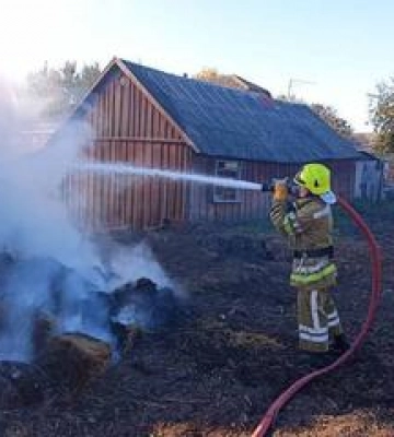 На Полтавщині вогонь знищив п&#039;ять тонн сіна