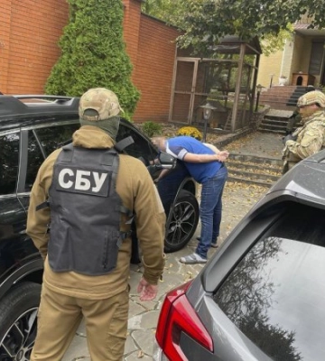 У Дніпрі викрили на корупції чиновників міської ритуальної служби