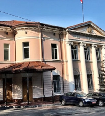 Урок гідності для кожного. Як українка підняла на вуха посольство Ірану 