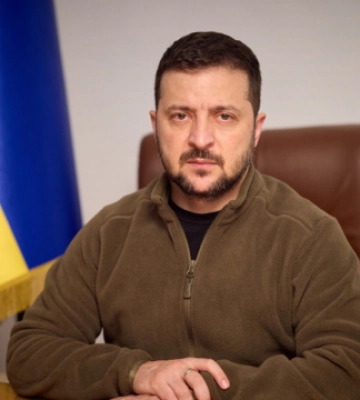 Зеленський показав наслідки ракетного удару по Миколаєву