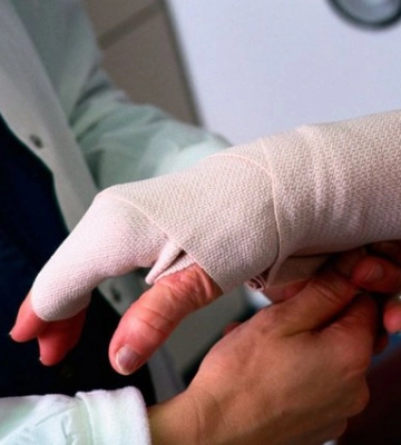 У Харківській області госпіталізували трьох мирних мешканців, поранених росіянами
