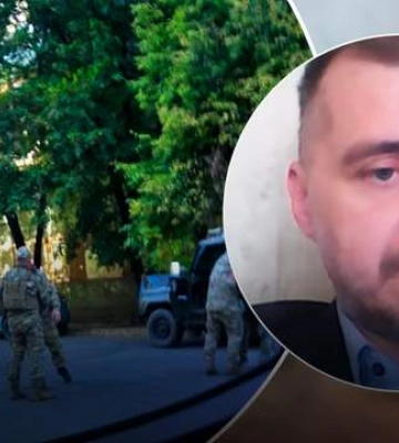 Росіяни вивозять колаборантів та відключають місцевим зв&#039;язок: яка ситуація на Херсонщині