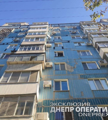 Ракетний удар по Дніпру: з&amp;#039;явилися фото наслідків