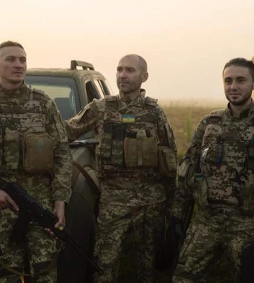 Музикант з &quot;Антитіл&quot; святкує день народження: як вітають напарника Тополі з фронту