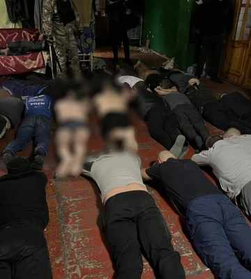 Волинська поліція викрила групу в&#039;язнів, яка ошукала близько сотні людей