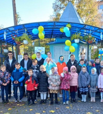 В храмах Ровно состоялись благотворительные ярмарки в пользу ВСУ