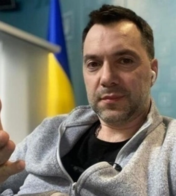 Вони падатимуть, не діставшись до цілі: Арестович пояснив, як Україна збиватиме іранські дрони (відео)