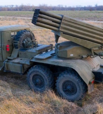 Окупанти обстріляли з “Градів” та “Ураганів” нещодавно звільнені села на Херсонщині