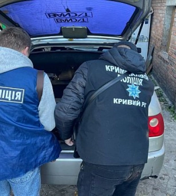Полиция Кривого Рога разоблачила мошенников по продаже дров