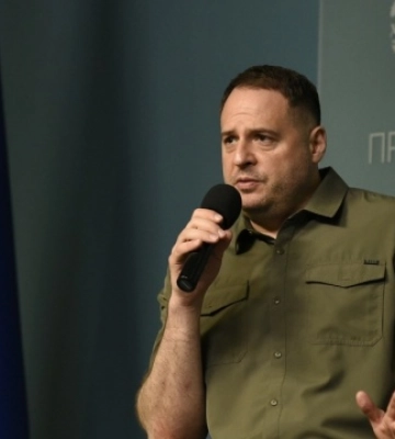росіяни з Херсонщини примусово вивозять у Крим дітей з інвалідністю – Єрмак