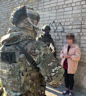 СБУ затримала організаторку фейкового референдуму РФ на Луганщині