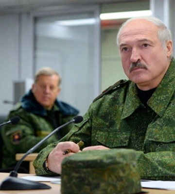 Шпагат Лукашенко. Разведка объяснила, как он хочет обмануть Путина