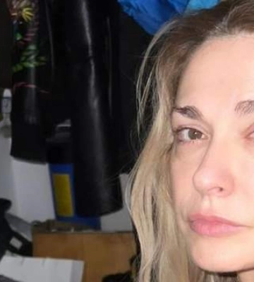 Ольга Сумська показала, як сиділа на підлозі гардеробної під час тривоги: фото зірки з укриття