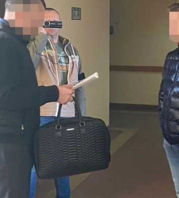 Посадовця Святошинської адміністрації викрили на розкраданні 2,6 млн грн на ремонті доріг у Києві