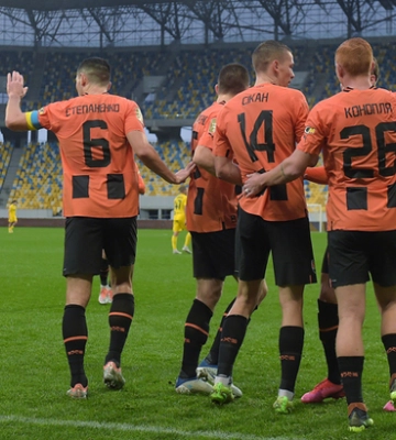 Шахтер - Колос 3:0. Восемь минут футбола