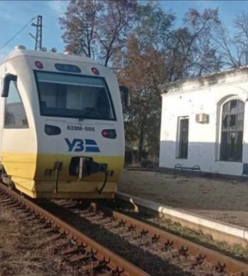 Из Харькова до Слатино пустили электричку