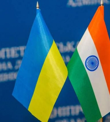 Індія закликала своїх громадян їхати з України