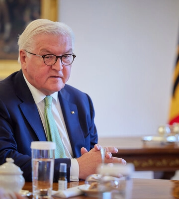 Президент Німеччини скасував візит до України