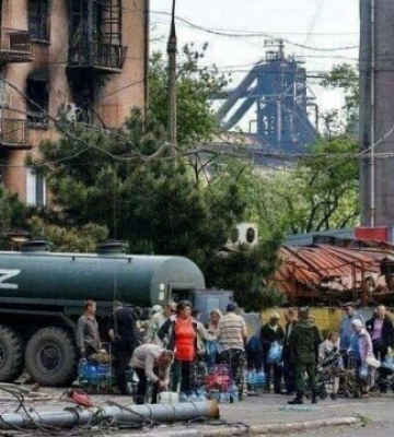 россияне превратили Мариуполь в город нескончаемых очередей - Андрющенко