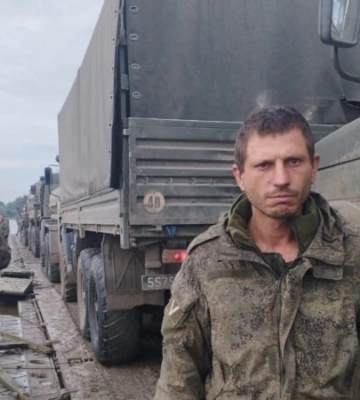 «Плывем». Як російська армія залишає правий берег Херсонщини 