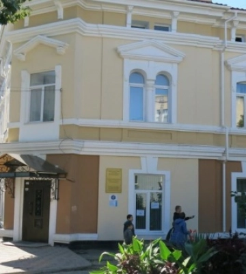 В крымских городах сообщили о заминировании школ, учащихся эвакуировали