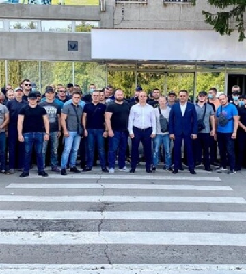 СБУ знешкодила у столиці злочинне угруповання «патріотів» депутата-зрадника Киви