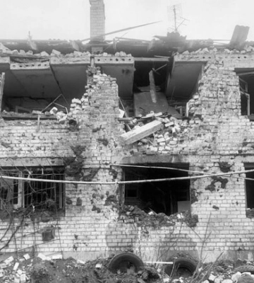 Окупанти гатили С-300: у Комишевасі постраждав багатоквартирний будинок