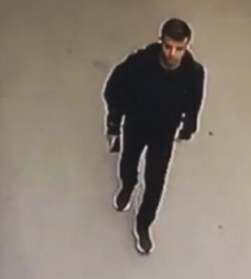 У Запоріжжі розшукують молодого хлопця за скоєння вуличного грабежу