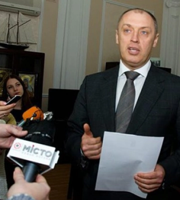У Полтаві підприємців, які не вимикатимуть освітлення і зовнішню ілюмінацію, відключатимуть від електропостачання