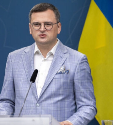 Після відставки Трасс перебоїв з підтримкою України Британією не буде, - Кулеба