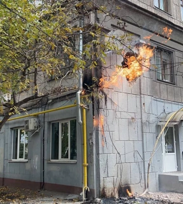 Армія РФ нанесла ракетний удар по Запоріжжю: постраждали житлові будинки