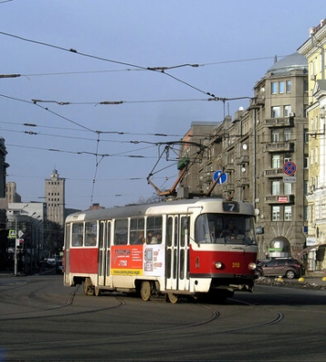 Перехрестя у центрі Харкова на три дні закриють для транспорта