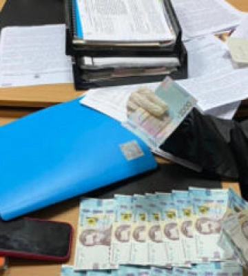 Начальника відділу державної виконавчої служби засудили на шість років