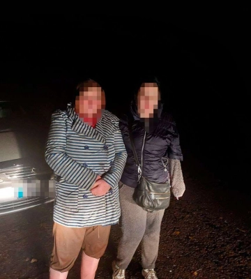 У Дніпропетровській області дві жінки загубилися у лісі